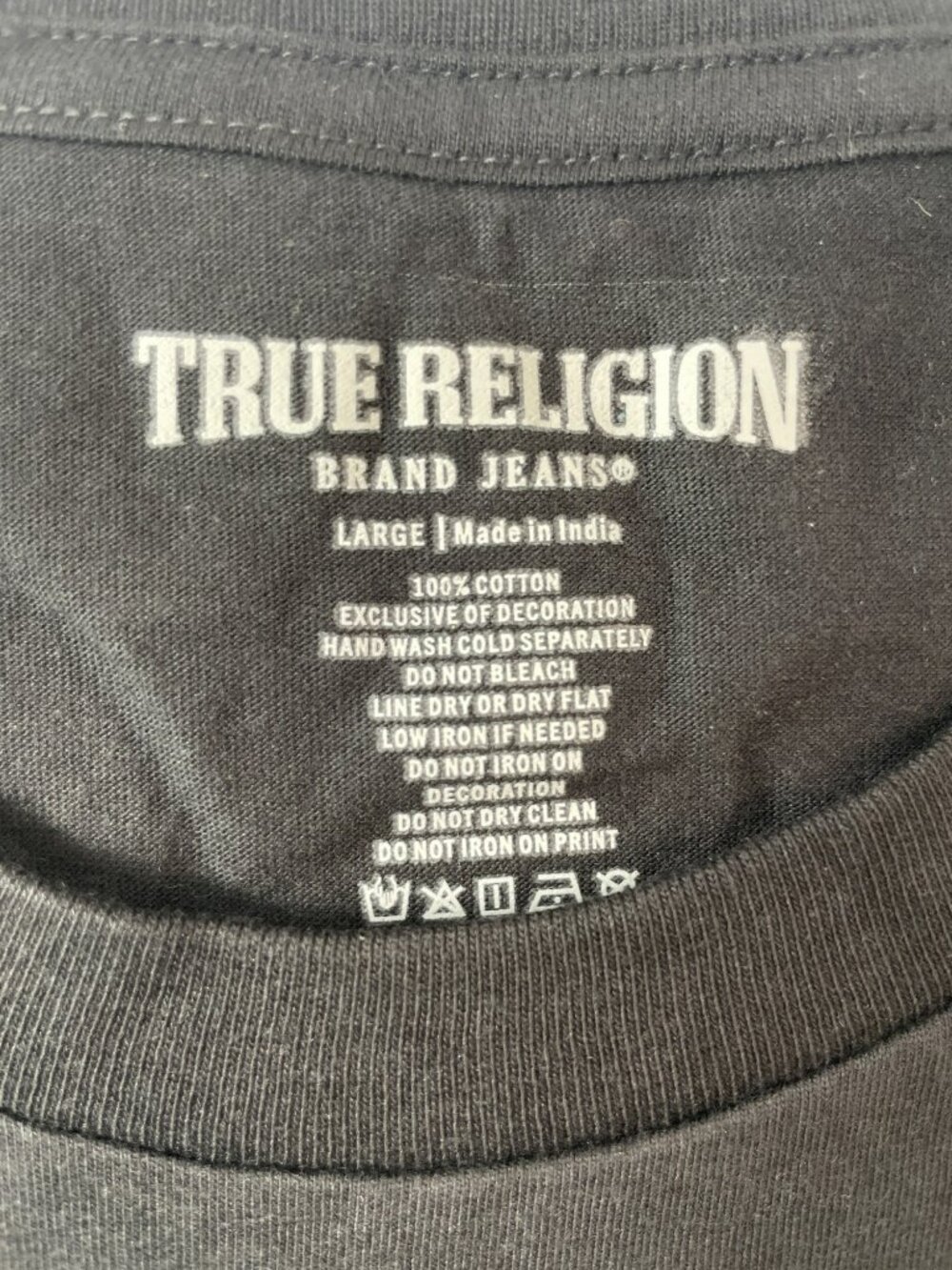 True Religion Iridescent Sticker Logo Jet Black Crew Tee Cotton Wmns Sz L $59NWT - Picture 4 of 5